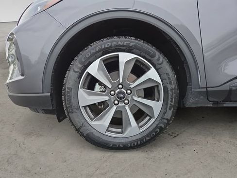 Used 2024 Ford Escape Platinum AWD/4WD image 14