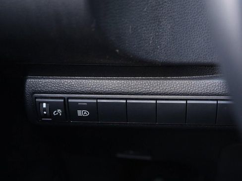 Certified 2023 Toyota Corolla SE image 19