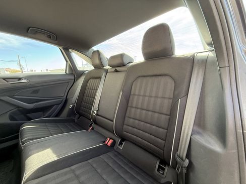 Certified 2024 Volkswagen Jetta Sport image 7