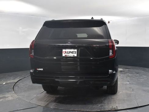 Used 2025 Ford Expedition Platinum w/ Stealth Performance Package image 8