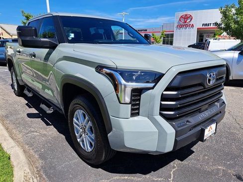 Used 2026 Toyota Tundra SR5 w/ SR5 Convenience Package AWD/4WD image 5