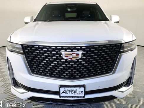 Used 2024 Cadillac Escalade ESV Premium Luxury w/ LPO, Floor Liner Package AWD/4WD image 2