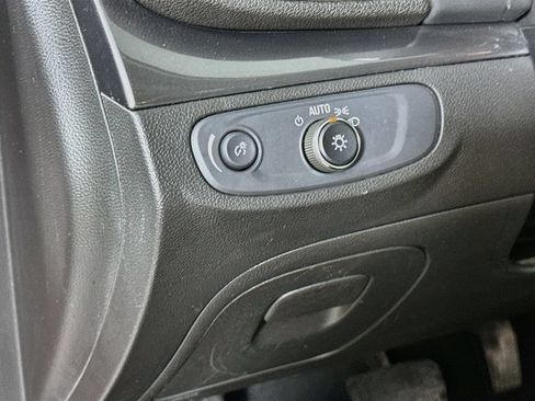 Used 2019 Buick Encore Preferred FWD image 10