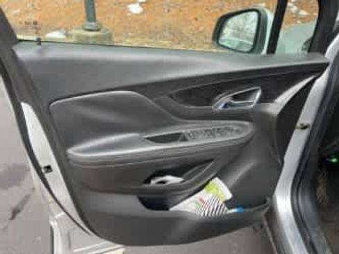 Used 2016 Buick Encore Convenience image 2