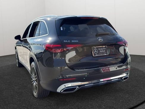 Certified 2025 Mercedes-Benz GLC 300 4MATIC image 12