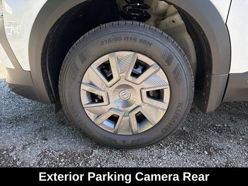 Used 2026 Nissan Kicks S FWD image 32