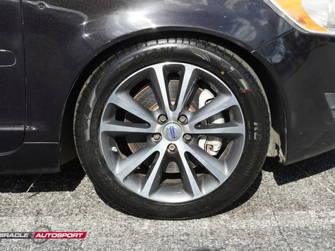 Used 2012 Volvo C70 T5 image 10