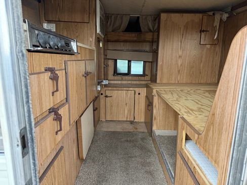 Used 2000 Ford F150 XLT 2dr Standard Cab LB RWD image 8