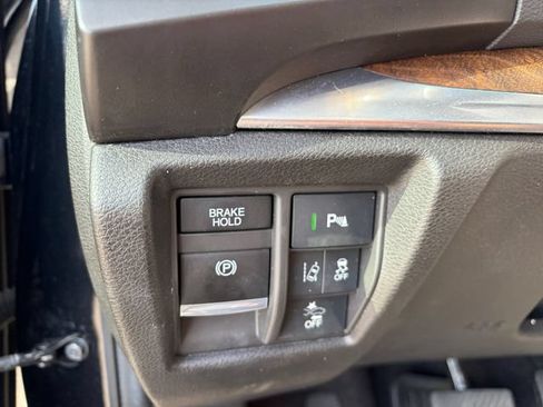 Used 2020 Acura MDX SH-AWD w/ Technology Package image 5