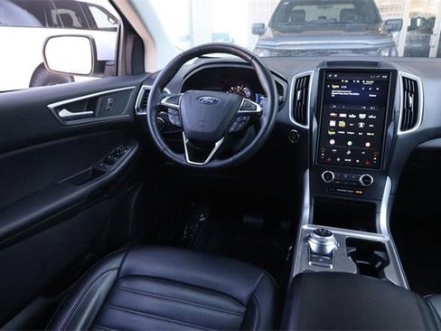 Certified 2024 Ford Edge SEL image 20