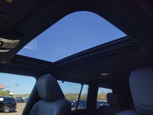 Used 2024 Lexus GX 550 image 24