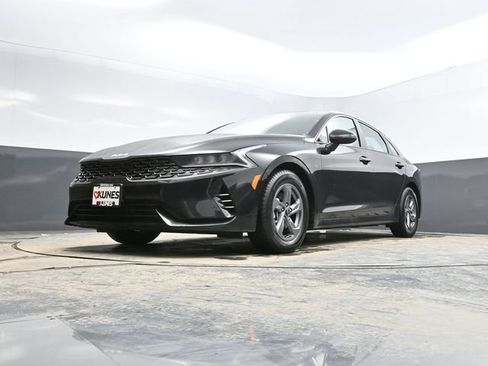 Used 2023 Kia K5 LXS FWD image 41