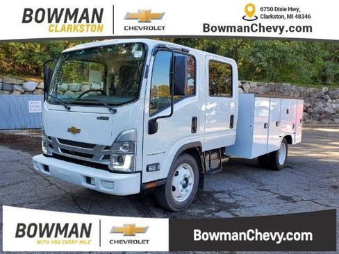 New 2024 Chevrolet Low Cab Forward image 1