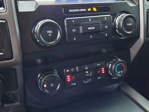 Used 2020 Ford F150 XLT w/ Equipment Group 302A Luxury image 12