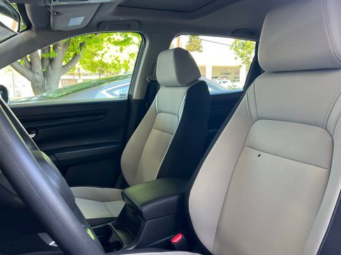 Used 2023 Honda CR-V EX image 24