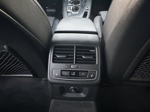 Used 2018 Audi A4 2.0T allroad Premium Plus image 30