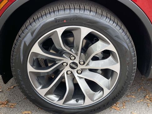 New 2025 Lincoln Aviator AWD w/ Equipment Group 101A image 14