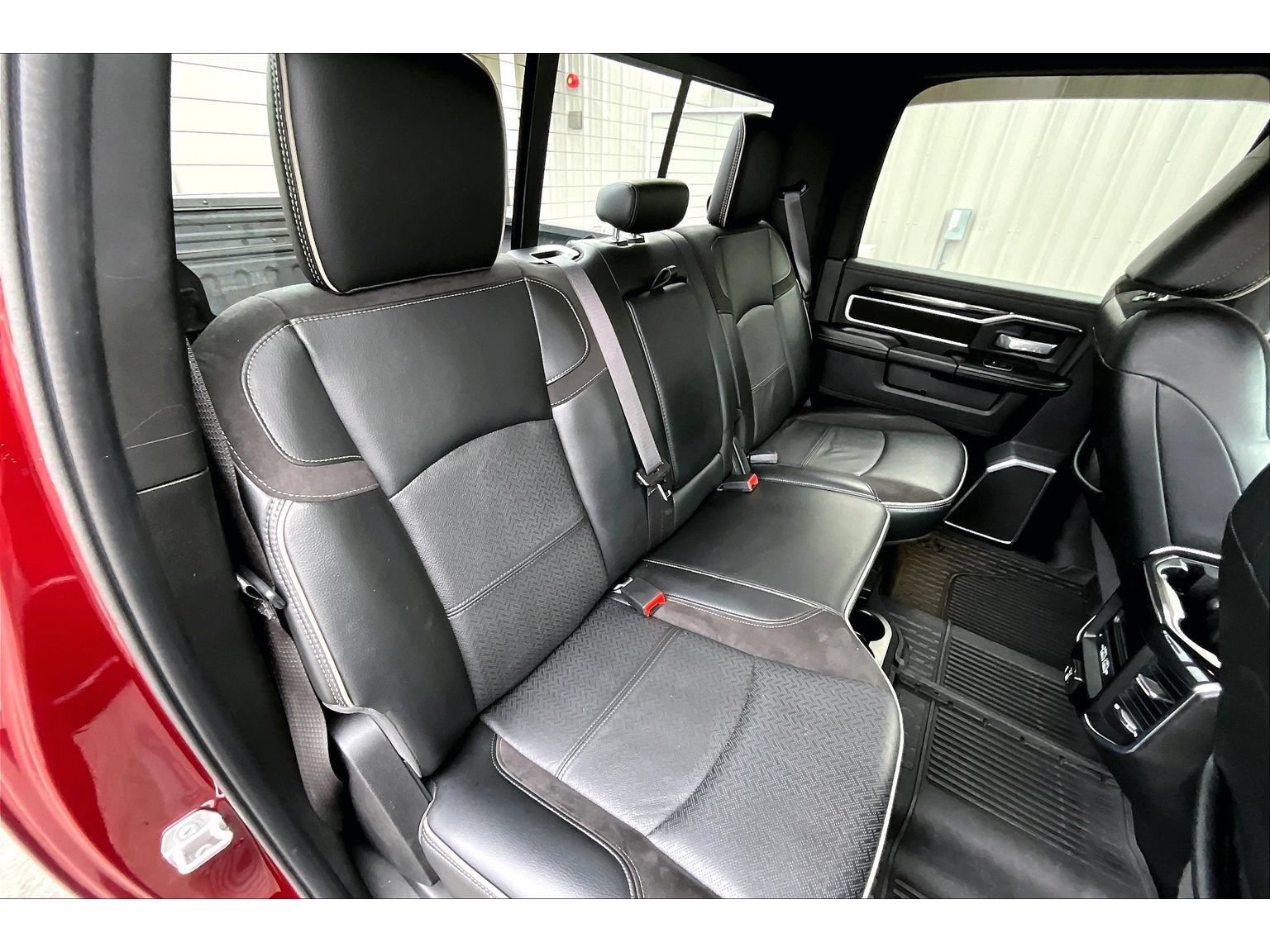 Used 2022 RAM 2500 Laramie AWD/4WD image 26