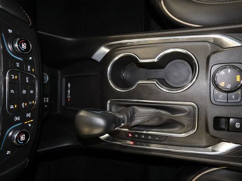 Certified 2023 Chevrolet Traverse Premier image 15