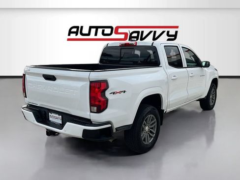 Used 2025 Chevrolet Colorado LT w/ Advanced Trailering Package AWD/4WD image 7