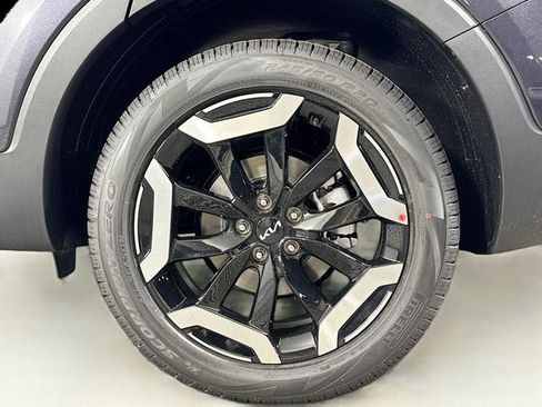 New 2025 Kia Telluride S image 11