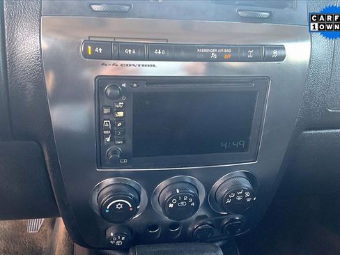Used 2006 HUMMER H3 Luxury image 28