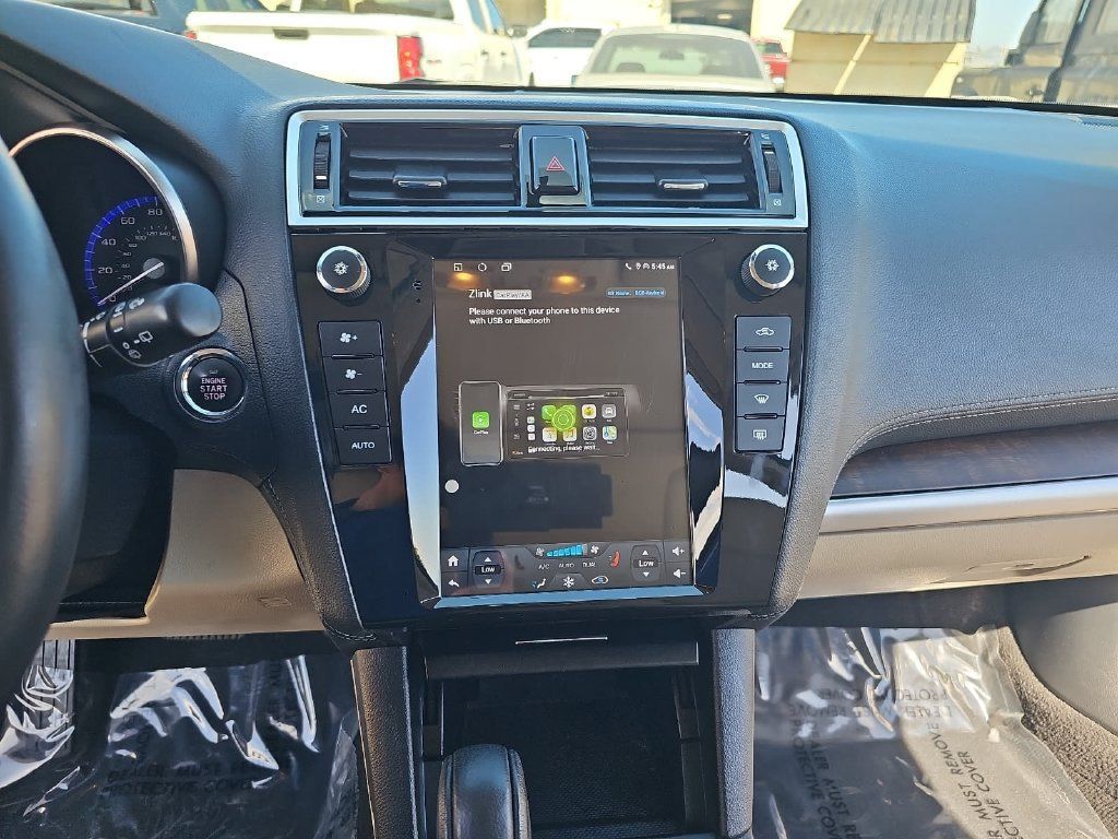 Used 2019 Subaru Outback 3.6R Limited AWD/4WD image 20
