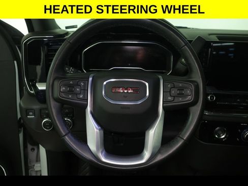 Used 2024 GMC Sierra 1500 Elevation AWD/4WD image 8
