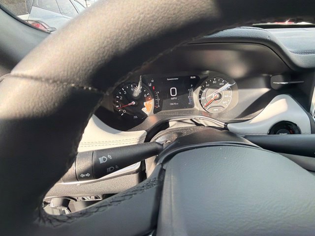 Used 2026 Jeep Compass Limited AWD/4WD image 17