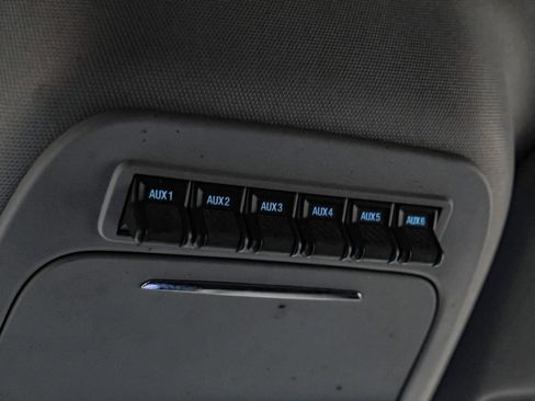 Used 2024 Ford F350 Lariat AWD/4WD image 24