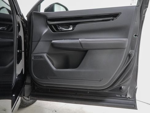 Certified 2025 Honda CR-V Sport Touring image 35