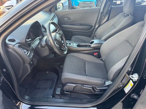 Used 2022 Honda HR-V Sport image 19