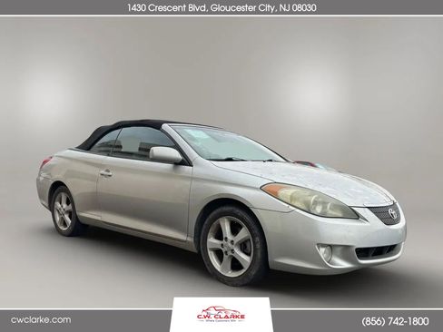 Used 2004 Toyota Solara SE image 3