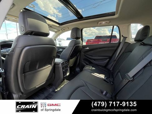 Used 2020 Buick Envision Premium w/ Driver Confidence Package AWD/4WD image 28