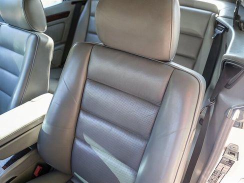 Used 1995 Mercedes-Benz E 320 Convertible image 48