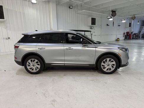 Used 2022 Lincoln Corsair FWD image 6