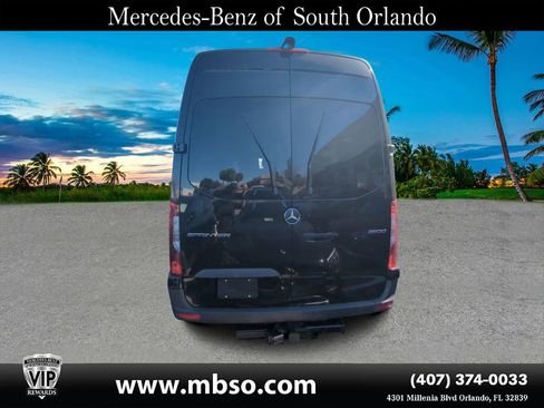Used 2025 Mercedes-Benz Sprinter 2500 image 16