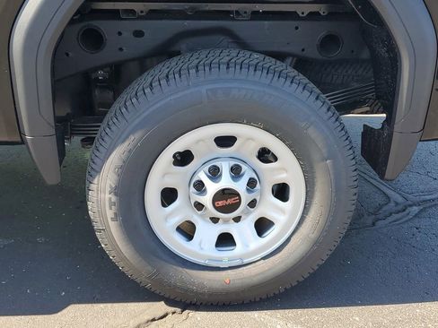 New 2025 GMC Sierra 2500 Pro w/ Convenience Package image 5