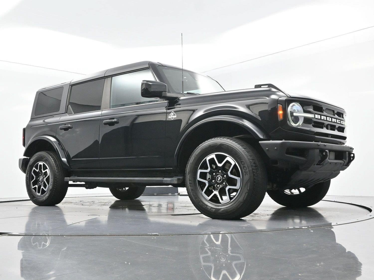Used 2022 Ford Bronco Outer Banks AWD/4WD image 41