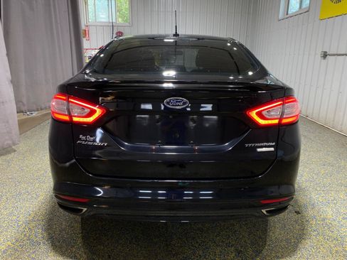 Used 2016 Ford Fusion Titanium FWD image 3