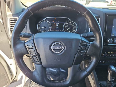 Used 2024 Nissan Frontier SV w/ Hardbody Edition image 23