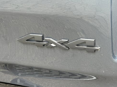 New 2025 RAM 1500 Tradesman w/ Night Edition image 25