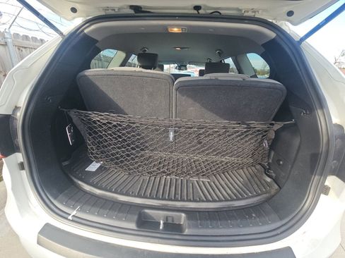 Used 2017 Hyundai Santa Fe SE image 17