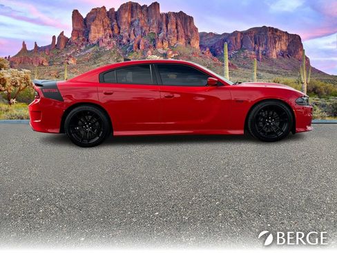 Used 2021 Dodge Charger Scat Pack w/ Daytona Edition Group image 9