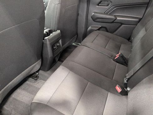 Used 2023 Chevrolet Colorado Trail Boss w/ Technology Package AWD/4WD image 22