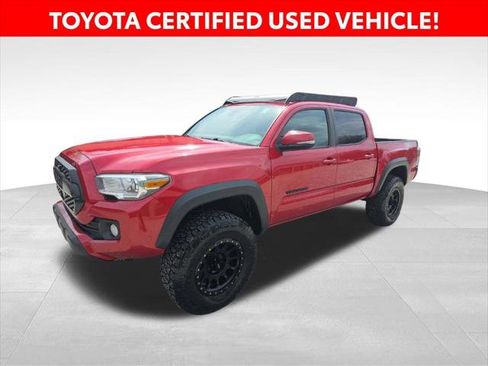 Certified 2021 Toyota Tacoma TRD Off-Road AWD/4WD image 1