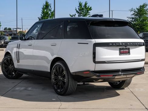 New 2026 Land Rover Range Rover Long Wheelbase SE AWD/4WD image 11