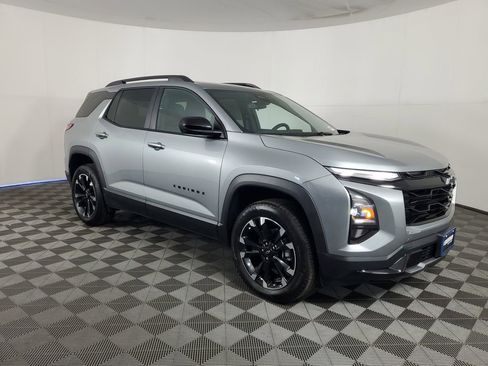 New 2026 Chevrolet Equinox RS FWD image 2