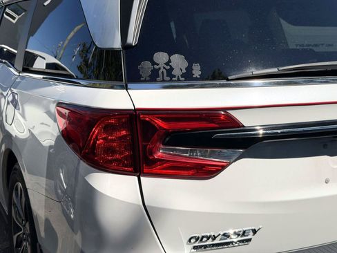 Used 2021 Honda Odyssey EX-L image 10
