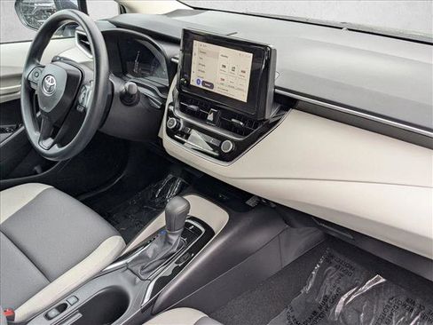 Used 2026 Toyota Corolla LE image 22